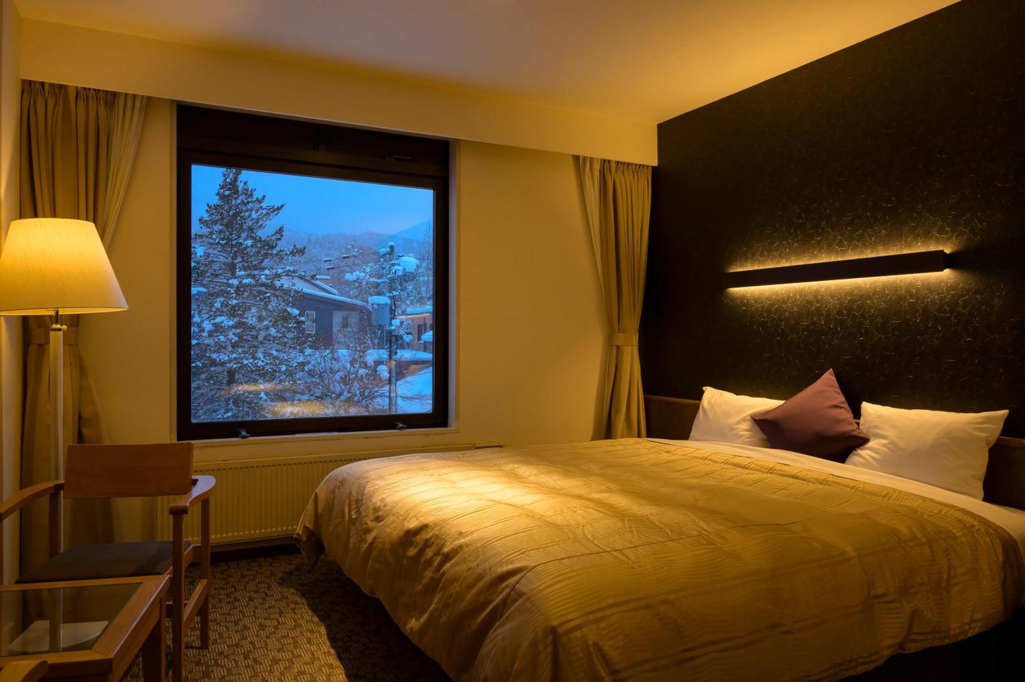 Hotel Edel Warme NakaNakafurano Extérieur photo